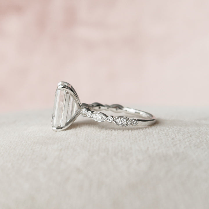 5.0CT Emerald Cut Art Deco Moissanite Engagement Ring