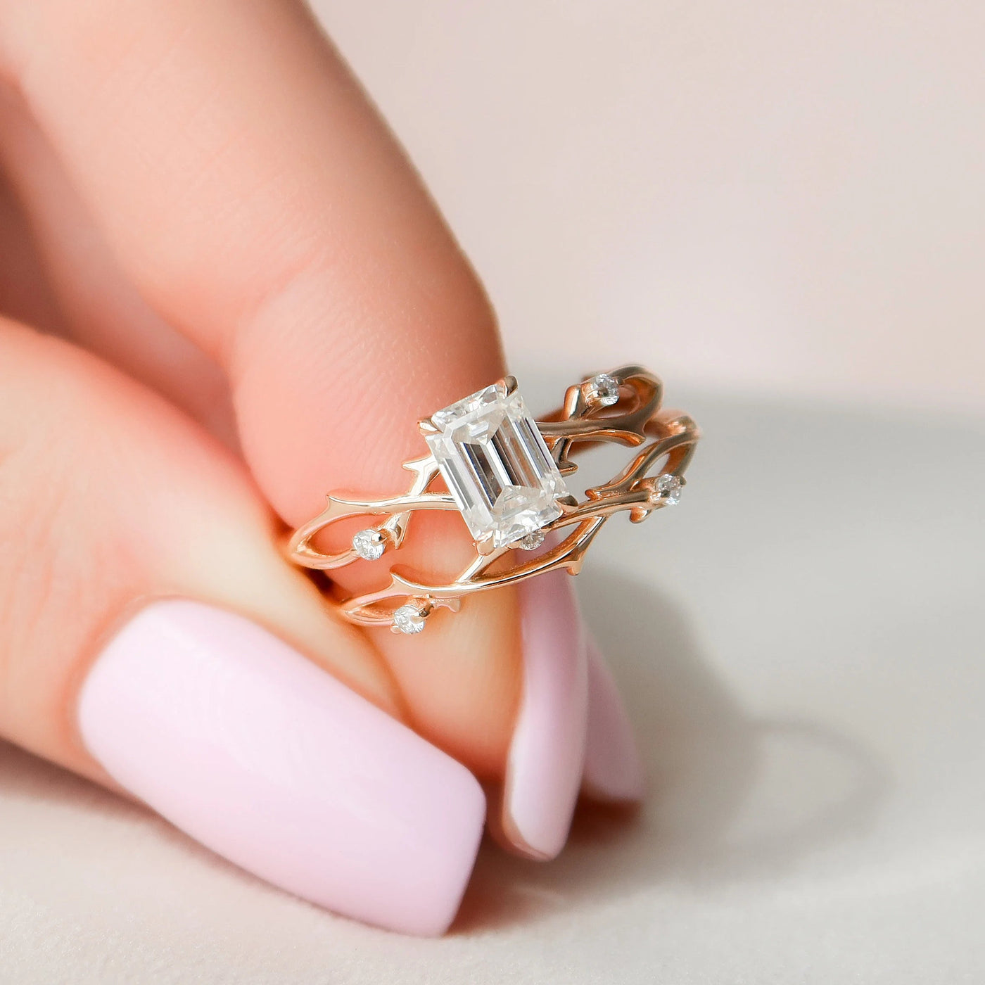 1.0CT Emerald Cut Moissanite Twing Halo Bridal Engagement Ring Set