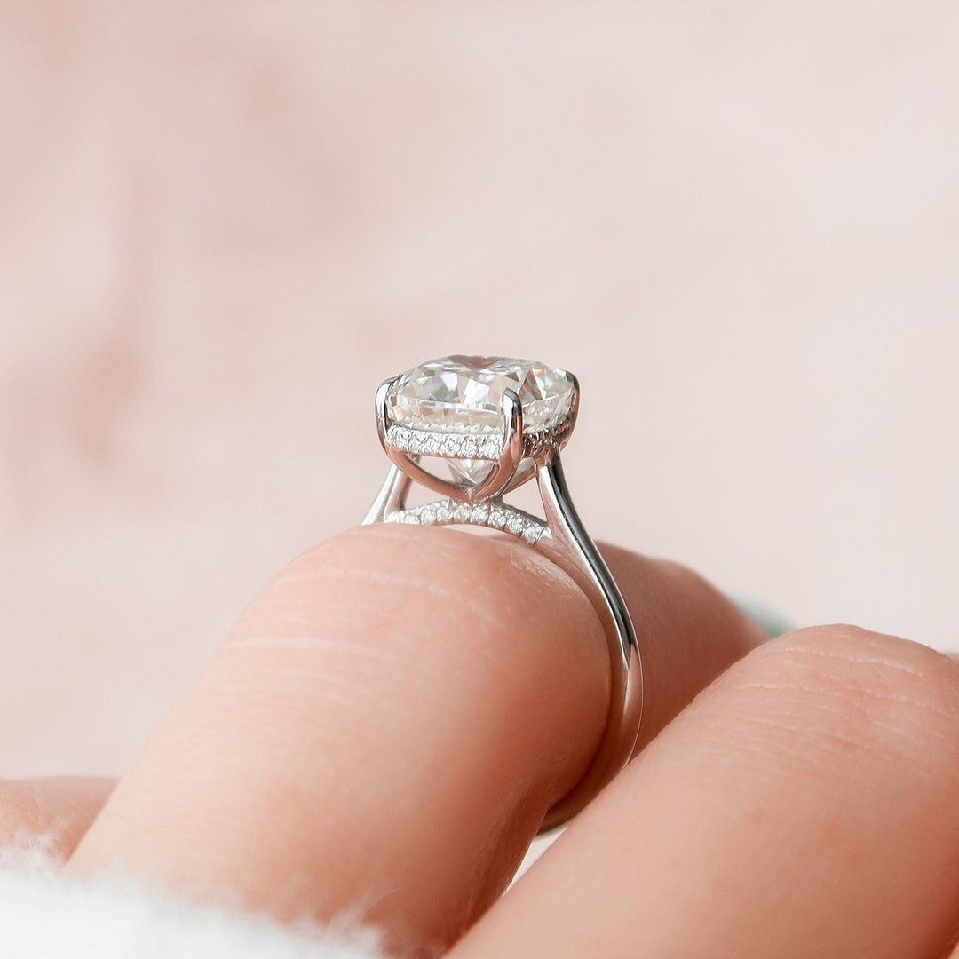 4.0CT Cushion Cut Moissanite Hidden Halo Engagement Ring