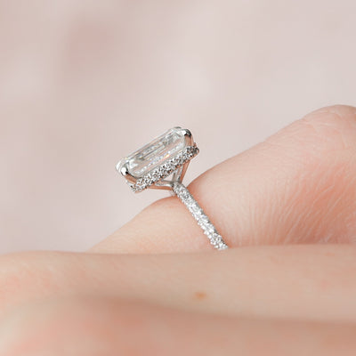 3 CT Emerald Cut  Moissanite Diamond Engagement Ring