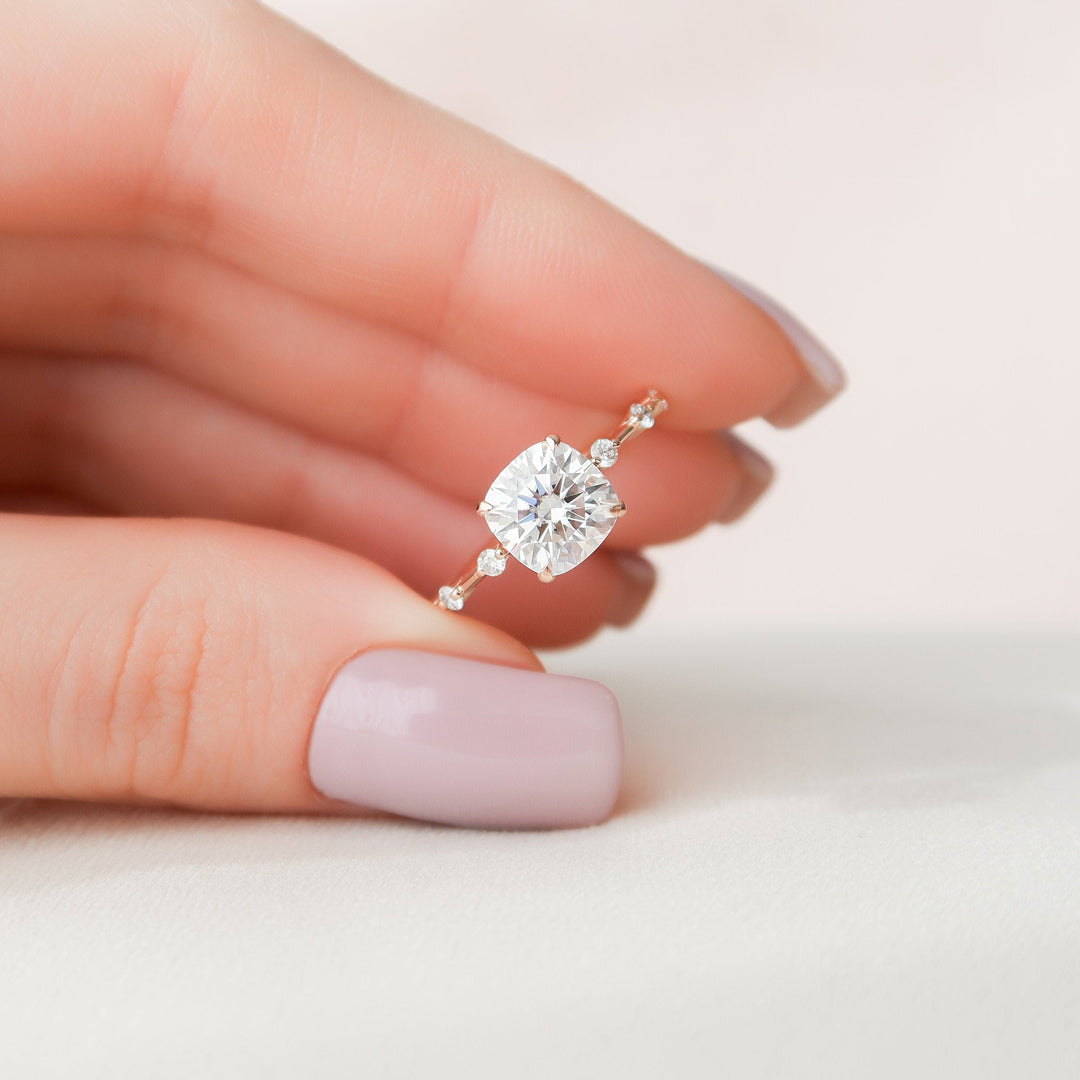 2 CT Cushion Cut Moissanite Engagement Ring