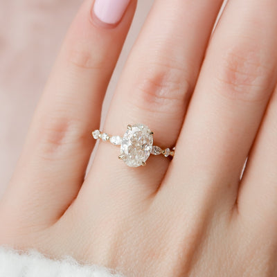 2.0CT Oval Moissanite Diamond Hidden Halo Engagement Ring