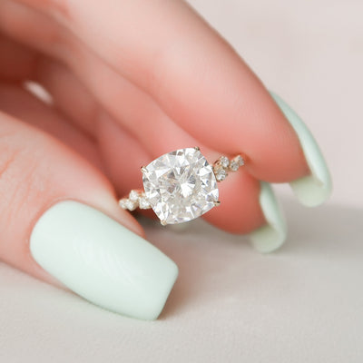 4.0CT Cushion Cut Moissanite Hidden Halo Diamond Engagement Ring