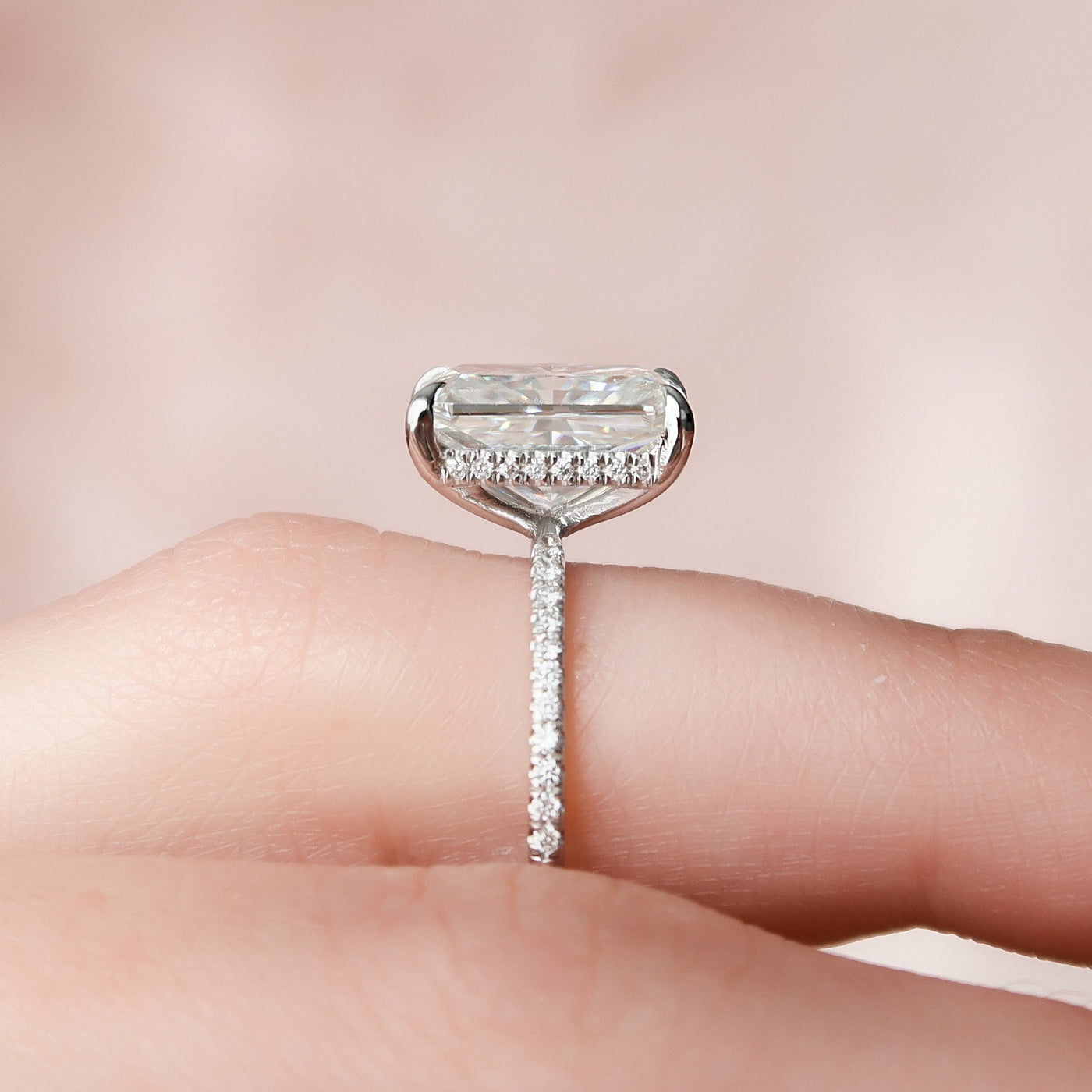 4.50СT Radiant Cut Moissanite Hidden Halo Diamond Engagement Ring