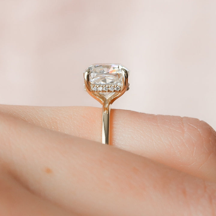 4.0CT Cushion Cut Hidden Halo Moissanite Diamond Engagement Ring