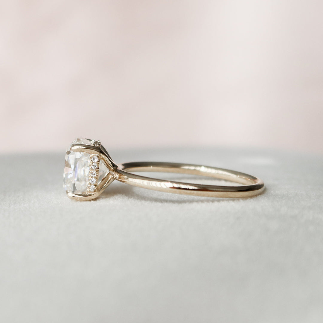 4.0CT Cushion Cut Hidden Halo Moissanite Diamond Engagement Ring