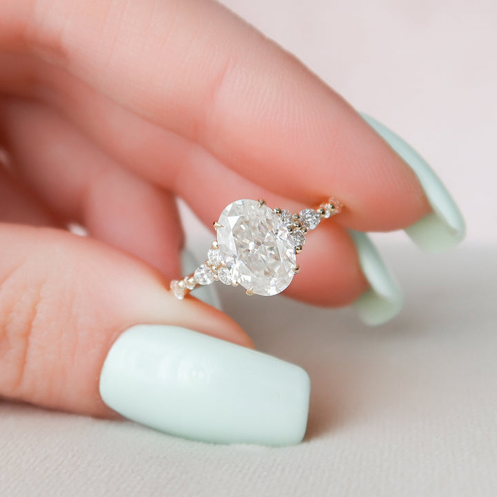 2.0CT Oval Moissanite Diamond Cluster Engagement Ring