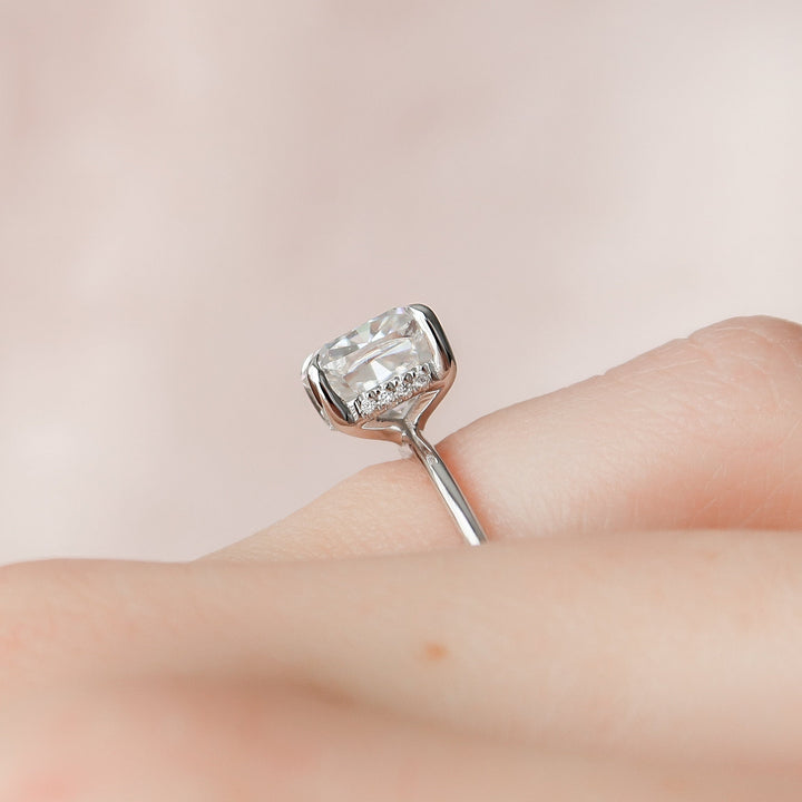 3.0CT Cushion Cut Solitaire Moissanite Hidden Halo Ring