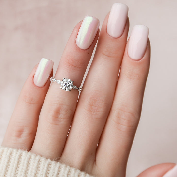 1 CT Oval cut Moissanite Engagement Ring