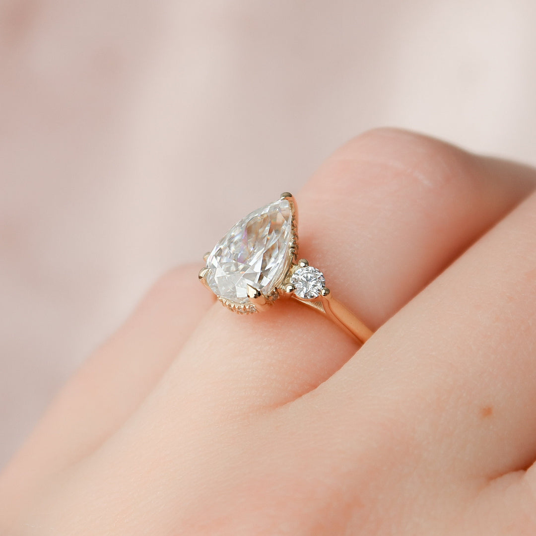 2.0 CT Pear Cut Three Stone Moisanite Engagement Ring