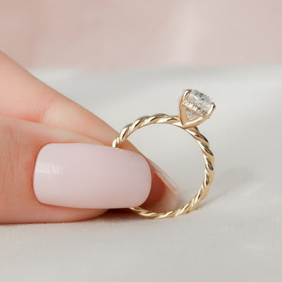 2 CT Oval cut Braided Moissanite Engagement Ring