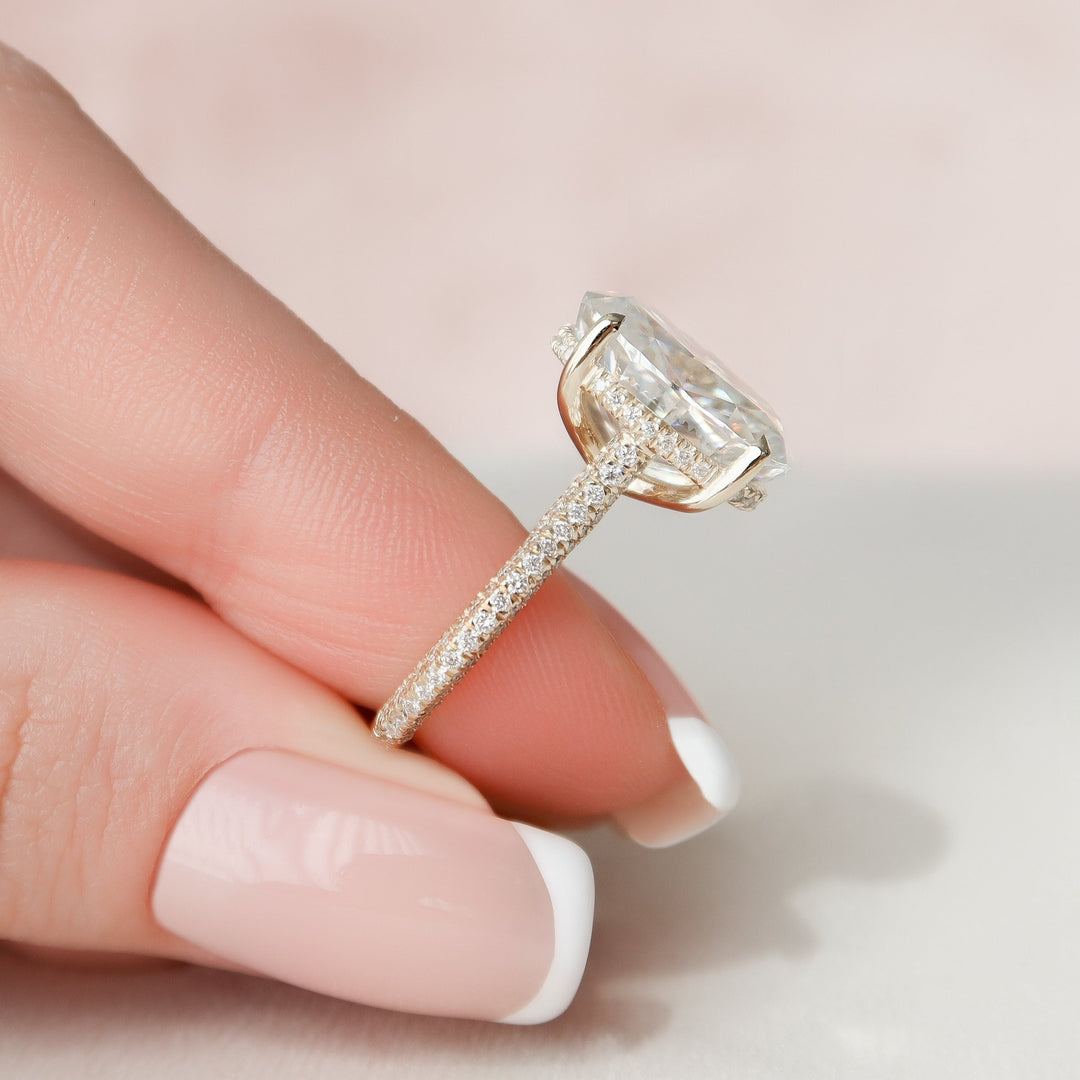 5 CT Oval cut Moissanite Engagement Ring