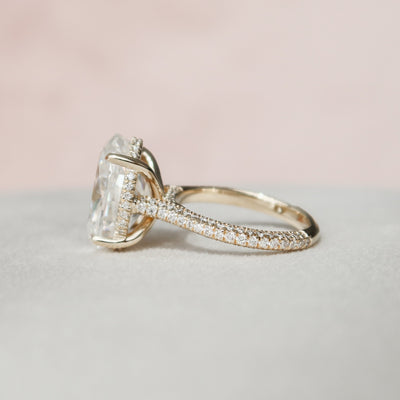 5 CT Oval cut Moissanite Engagement Ring