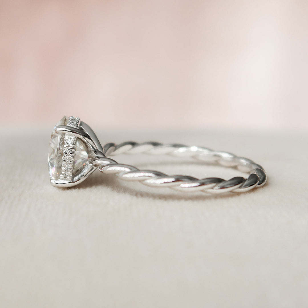 2.5 CT Round cut Braided Moissanite Engagement Ring