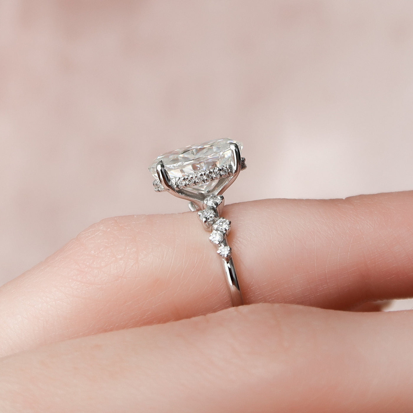 3 CT Oval cut  Moissanite Engagement Ring