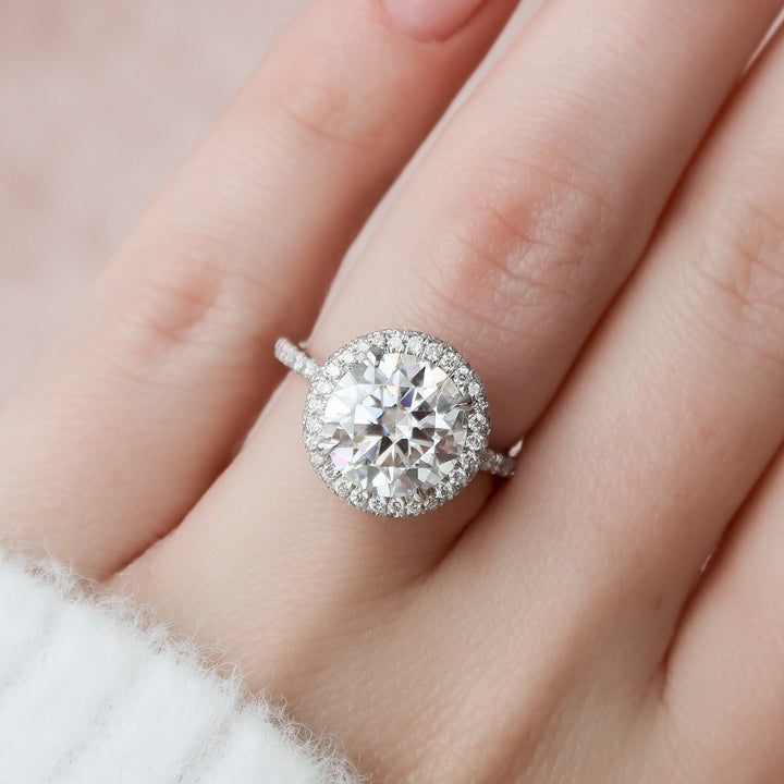 3.5 CT Round cut Halo Moissanite Wedding Ring
