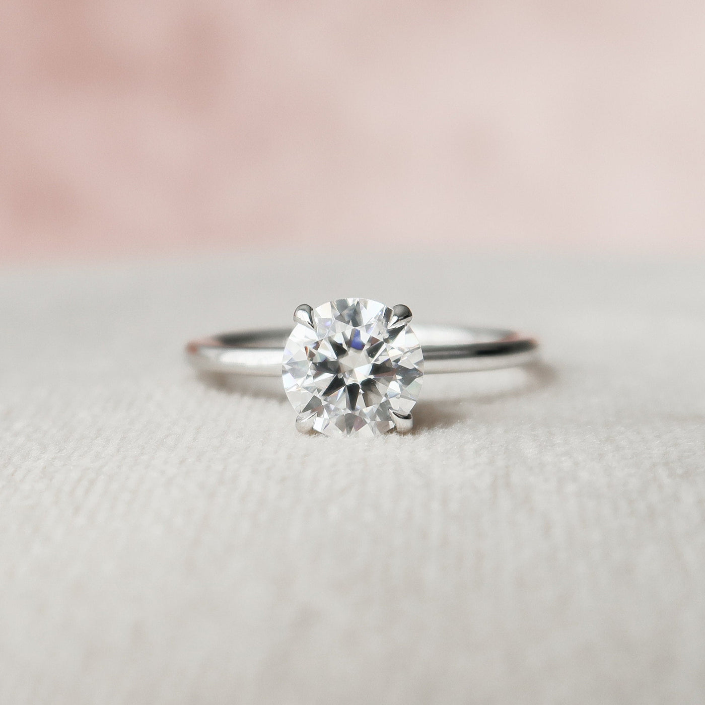 1 CT  Round Cut Moissanite Solitaire Engagement Ring