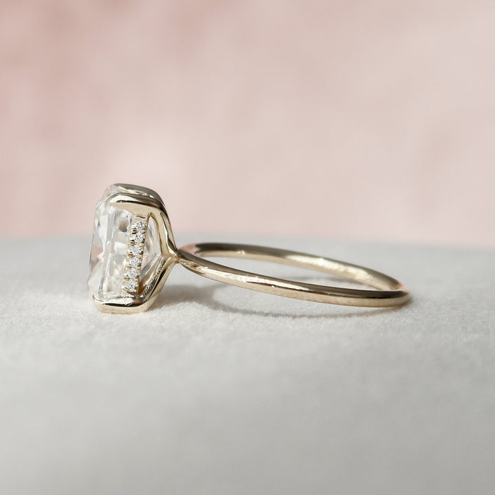4.5 CT Elongated Cushion Cut Moissanite Wedding Ring