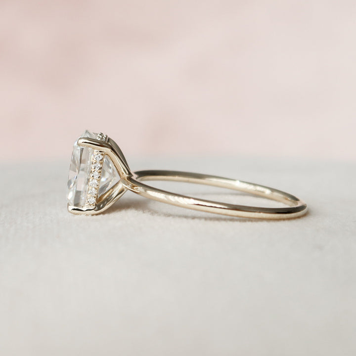 4.0CT Elongated Cushion Cut Moissanite Hidden Halo Engagement Ring