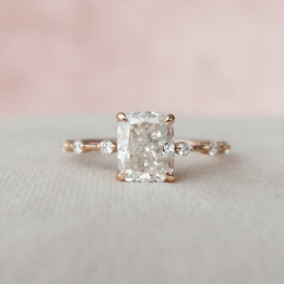 2 CT Cushion Cut Moissanite Engagement Ring