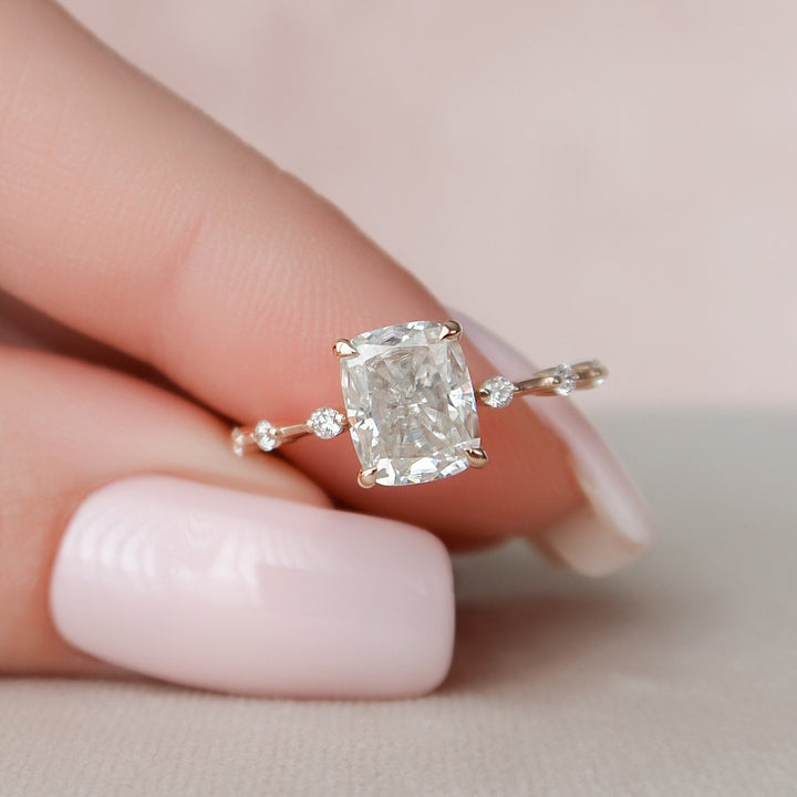2 CT Cushion Cut Moissanite Engagement Ring