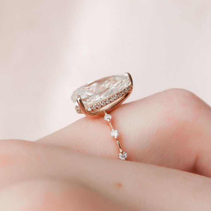 4.0CT Pear Cut Moissanite Hidden Halo Engagement Ring
