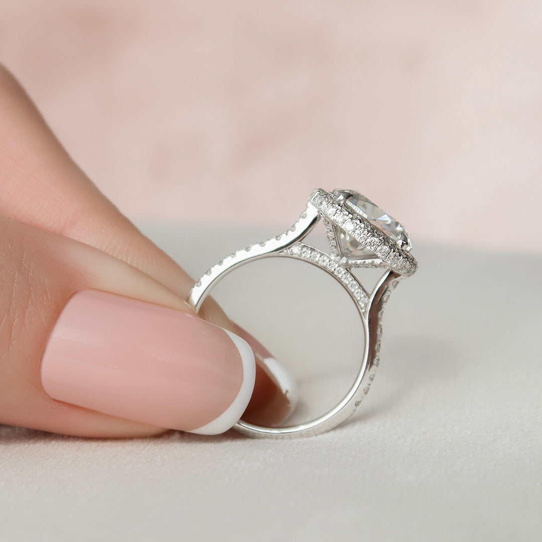 3.5 CT Round cut Halo Moissanite Wedding Ring