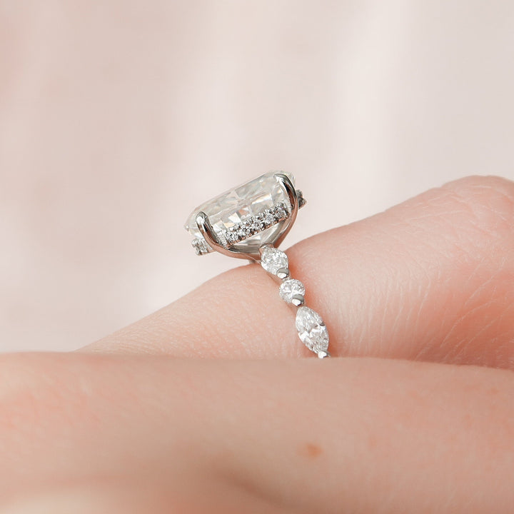 2.0CT Oval Moissanite Diamond Hidden Halo Engagement Ring