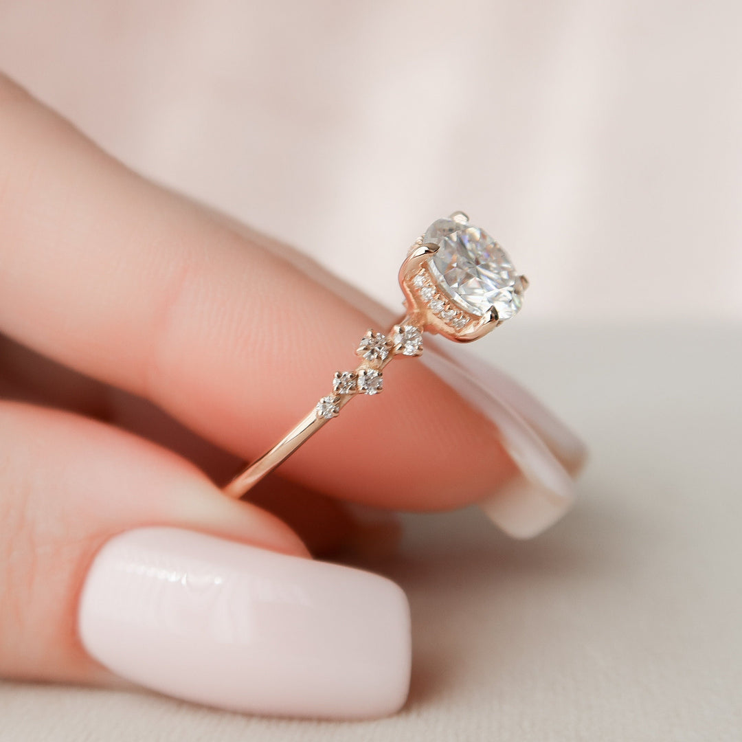 2.0CT Round Brilliant Cut Moissanite Cluster Diamond Engagement Ring