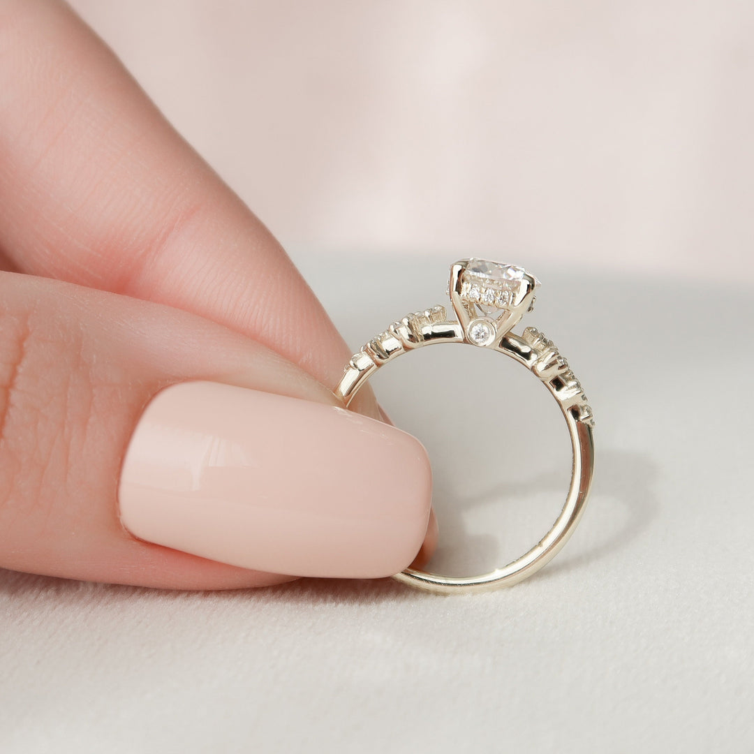 1.0CT Round Cut Cluster Moissanite Diamond Hidden Halo Engagement Ring
