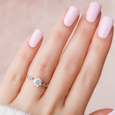 1 CT Round cut Moissanite Engagement Ring