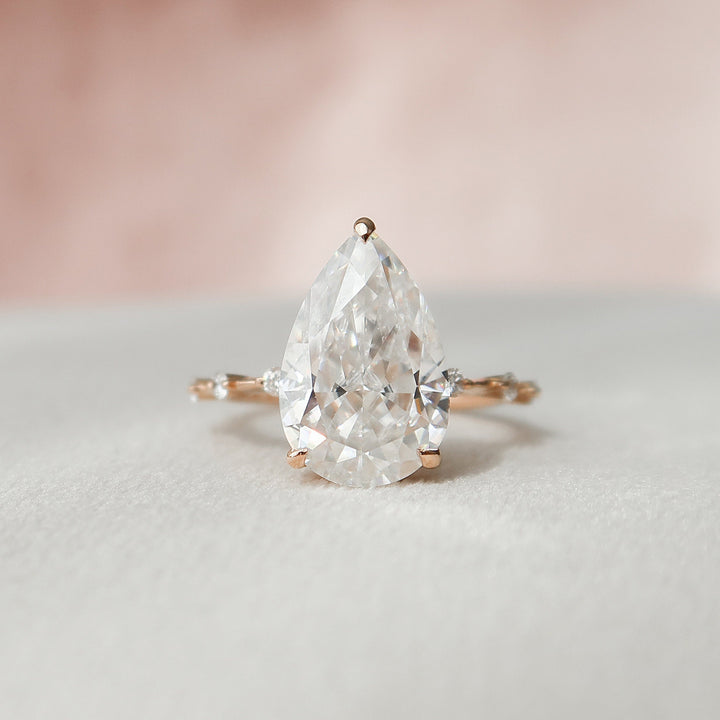 4.0CT Pear Cut Moissanite Hidden Halo Engagement Ring