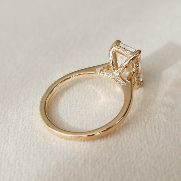 3.0CT Emerald Cut Moissanite Engagement Ring