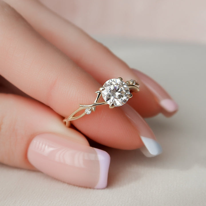 1.0CT Round Cut Branches Style Moissanite Engagement Ring
