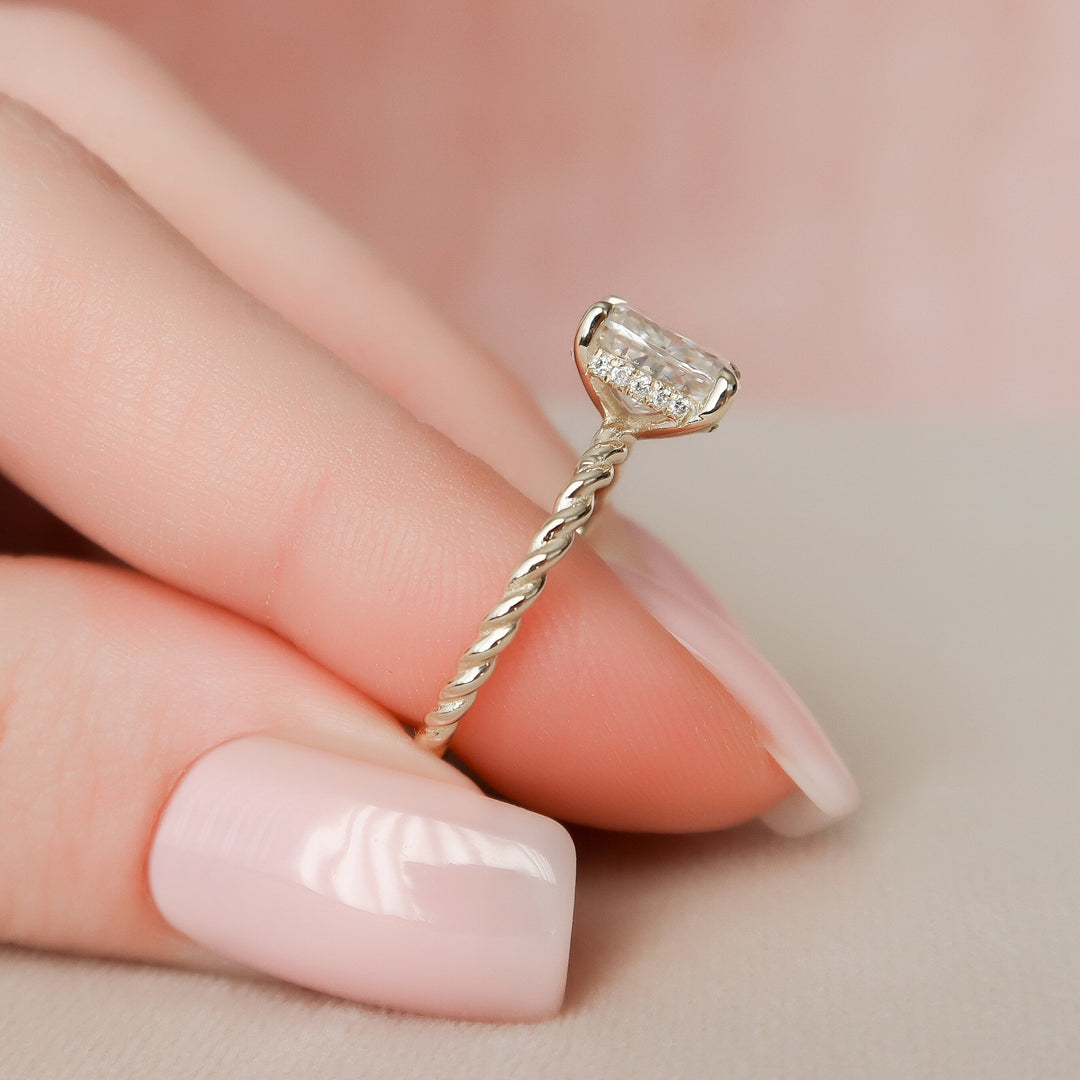 2.0CT Elongated Cushion Cut Moissanite Engagement Ring