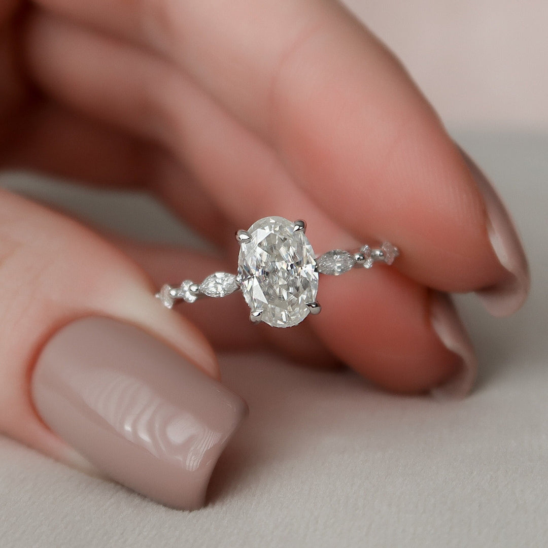 1.5 CT Oval Cut Moissanite Engagement Ring