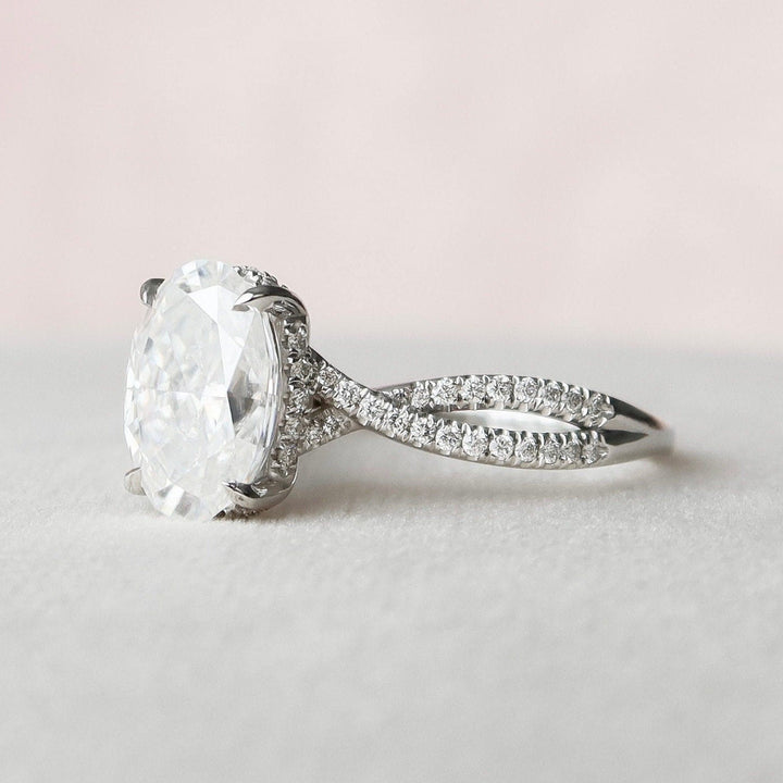3 CT Oval cut Split Band Moissanite Engagement Ring