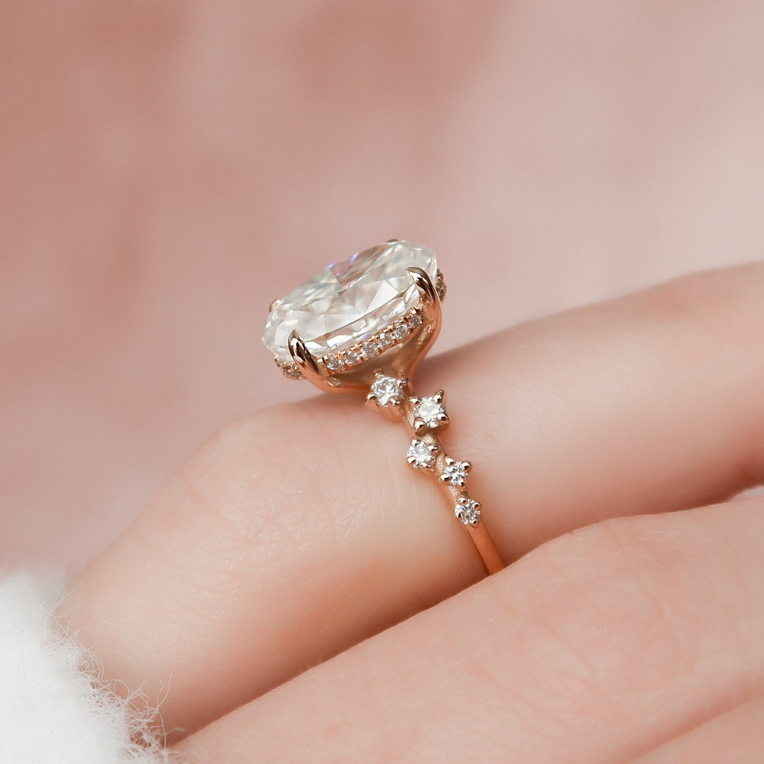 3 CT Oval cut  Moissanite Engagement Ring