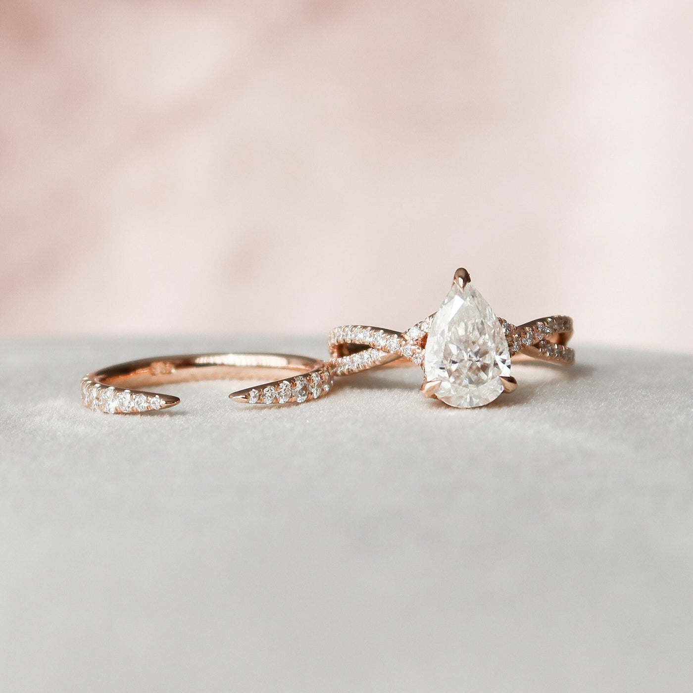 1.0CT Pear Cut Moissanite Split Shank Halo Bridal Engagement Ring Set