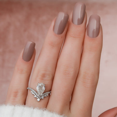 1.5 CT Pear Shaped Moissanite Chevron Engagement Ring