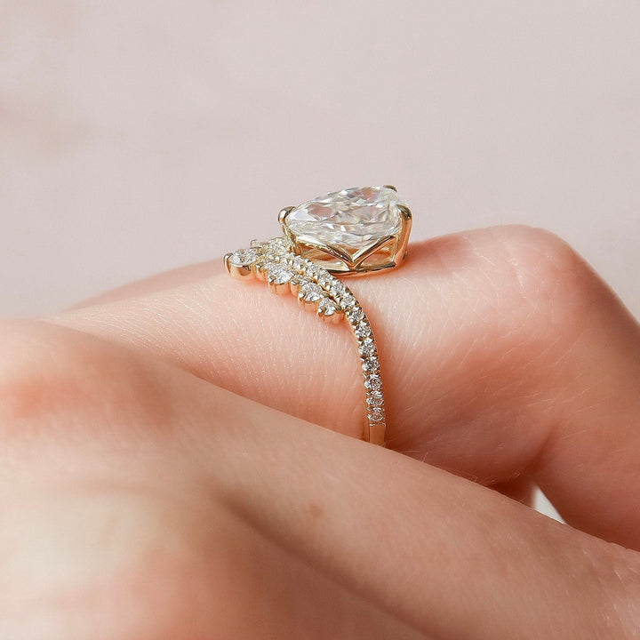 1.50CT Pear Shaped Moissanite Chevron Engagement Ring