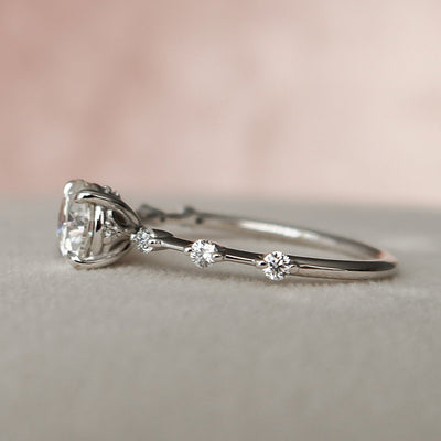 1.0CT Round Cut Moissanite Solitaire Engagement Ring