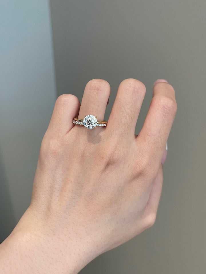 1.75ct Round Cut Solitaire Moissanite Four Prong Diamond Engagement Ring