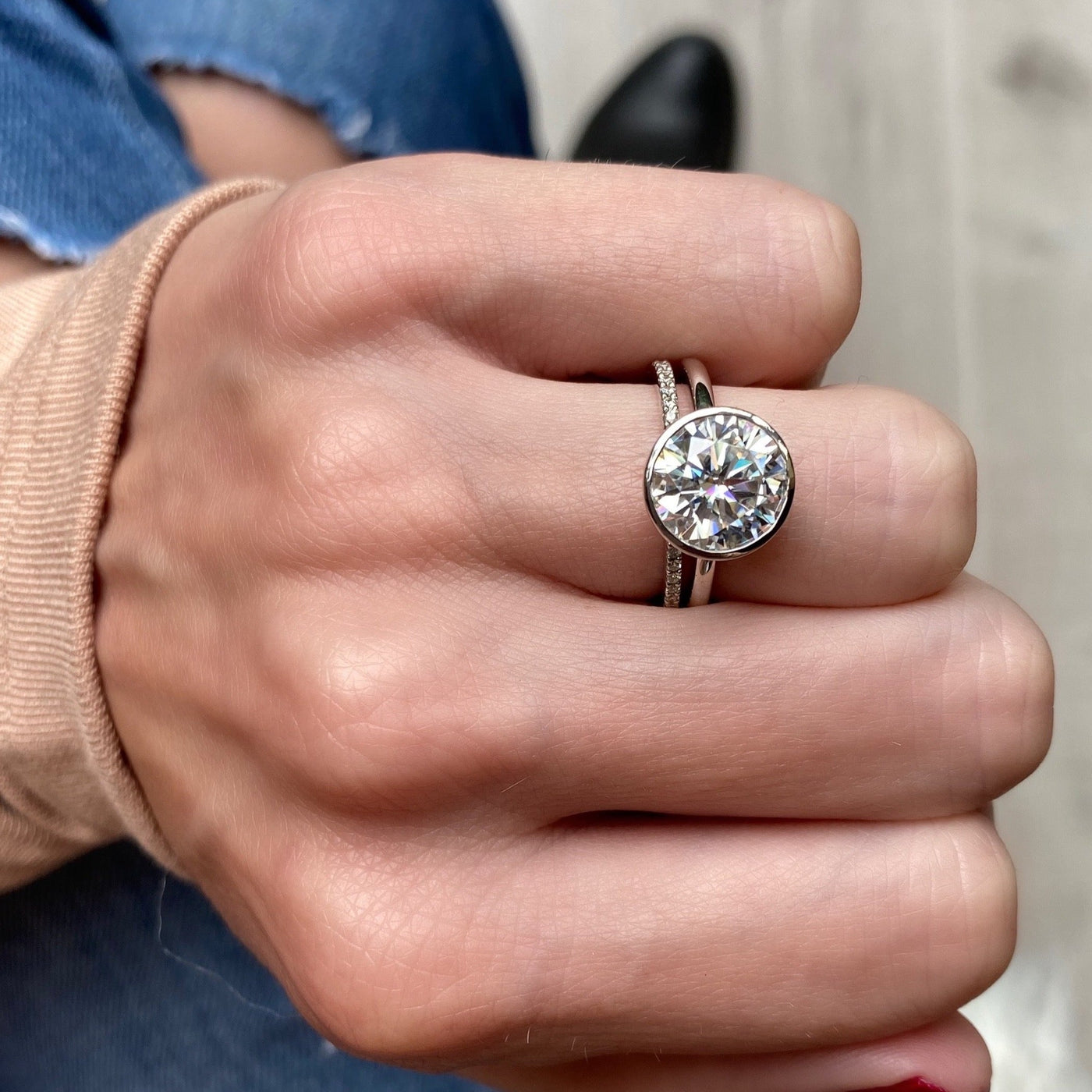 3.5CT Round Brilliant Diamond Bezel Moissanite Engagement Ring