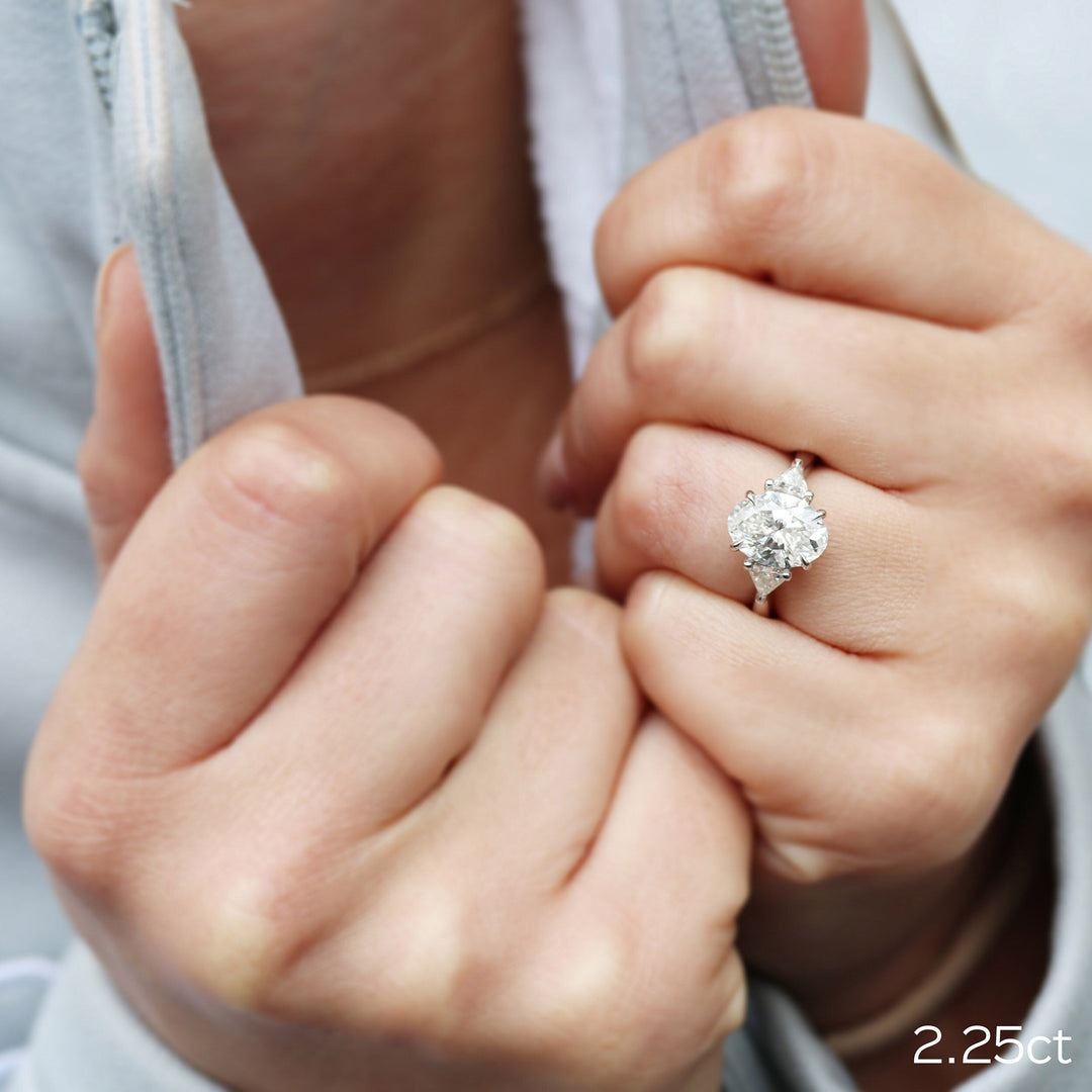 2.25CT Oval Cut Moissanite Trillion Cut 3 Stone Engagement Ring